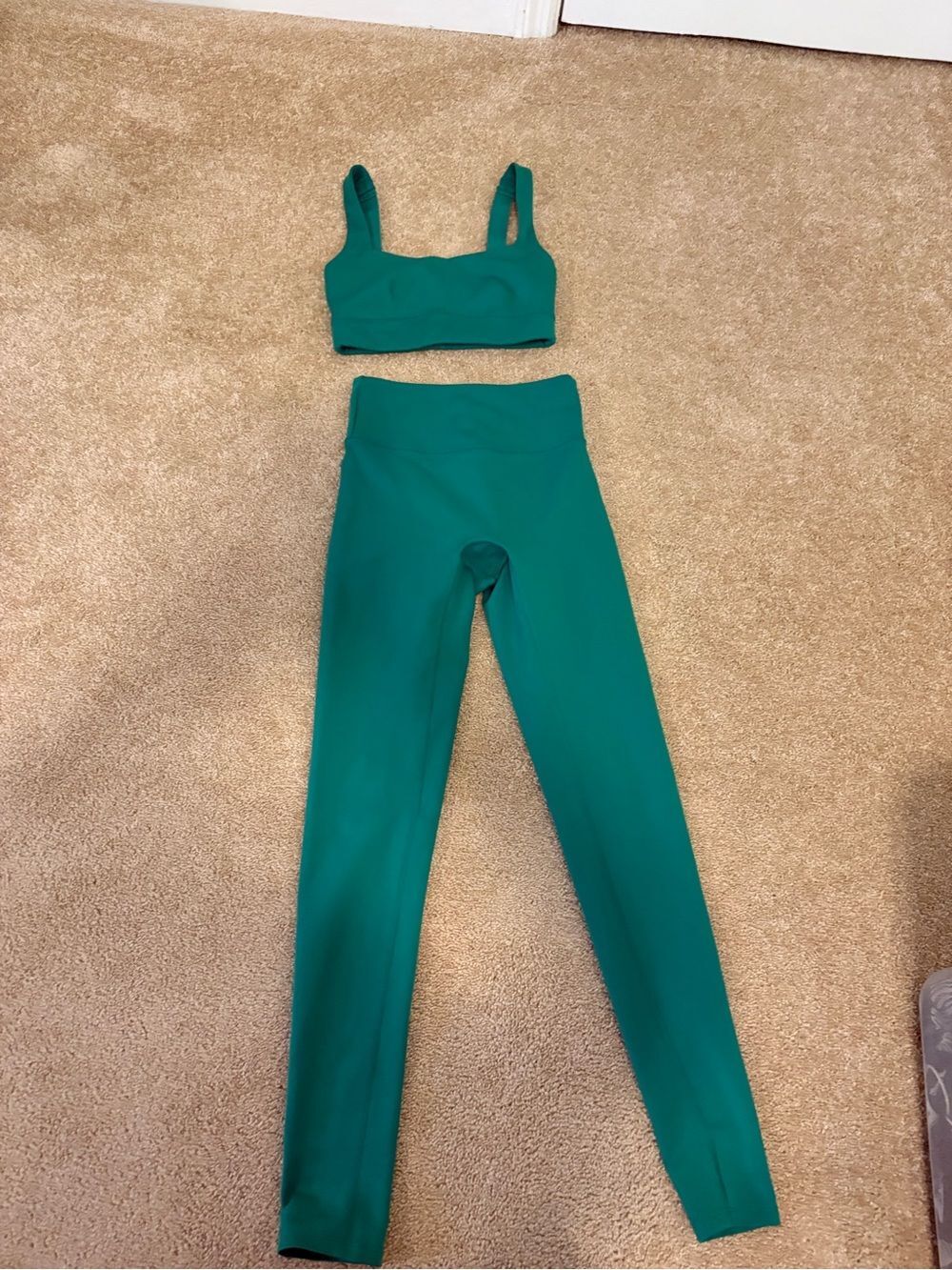 girlfriend collective Matching Tommy Sports Bra & Leggings Aspen Color Size XS - Picture 2 of 7